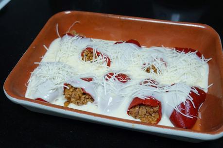 Pimientos del piquillo rellenos de carne Pimientos del piquillo rellenos de carne