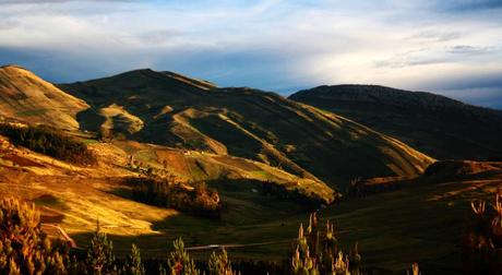 CUMBEMAYO: EL CASTIGO ETERNO Paisaje cerca de Cumbemayo. Foto: Sara Gordón