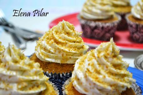 Cupcakes de coco y vainilla natural