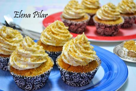 Cupcakes de coco y vainilla natural