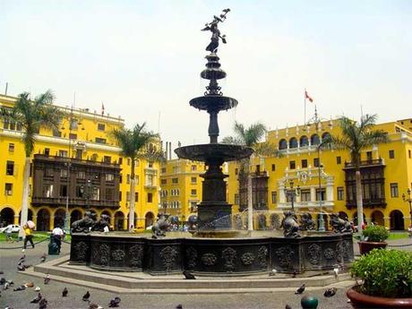 lima fuente plaza de armas mayor colonia