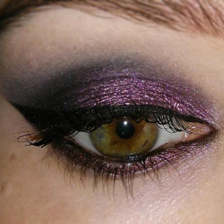 4x1 Una paleta, cuatro looks: Smokin Palette (MUA) 4x1 Una paleta, cuatro looks: Smokin Palette (MUA)