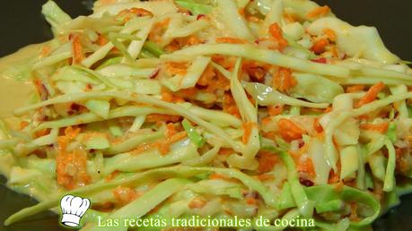 ensalada agridulce de repollo y zanahorias