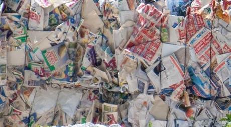 Reciclar papel es una práctica sostenible