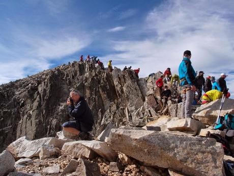 El Pico Aneto (3.404 metros), la cumbre más alta de los Pirineos El Pico Aneto (3.404 metros), la cumbre más alta de los Pirineos