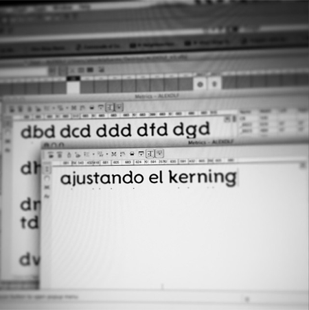 De la fuente. Una tipografía gratuita de Alex de la Fuente De la fuente. Una tipografía gratuita de Alex de la Fuente