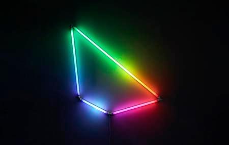 James Clar. La luz como medio de comunicación James Clar. La luz como medio de comunicación