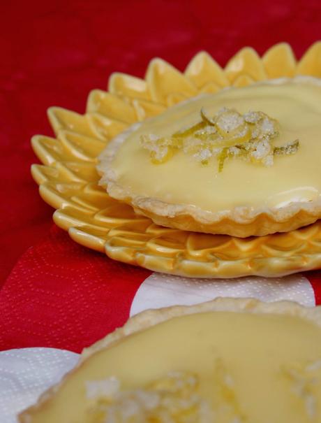 Tarta de queso con glasa de lima