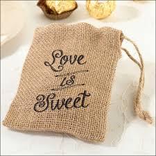 Bodas rústicas: ideas originales para bodas otoñales Una bolsa monísima para tus caramelos para bodas