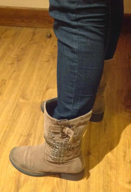 Outfit ¿último con botas? Outfit ¿último con botas?