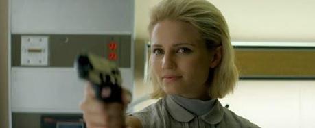 PRIMER VISTAZO OFICIAL DE DIANNA AGRON EN EL THRILLER ‘HEADLOCK’