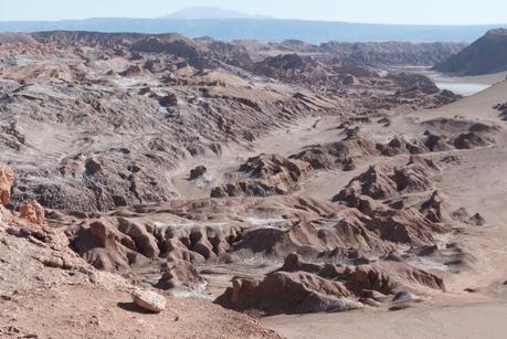 El amanecer geotérmico que terminó atardeciendo en la Luna Cordillera de la Sal