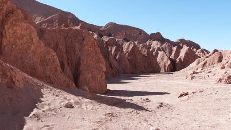 El amanecer geotérmico que terminó atardeciendo en la Luna Valle de la muerte
