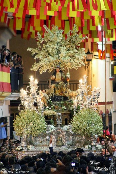 Galería fotográfica de la Procesión de la Divina Pastora de Cantillana