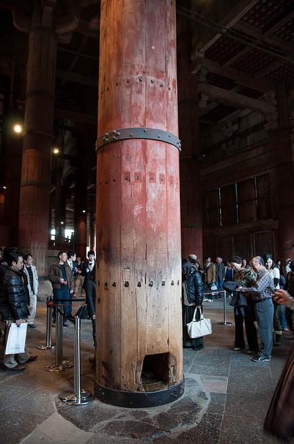 El templo Todai-ji (東大寺) y el Daibutsu (大仏) NARA