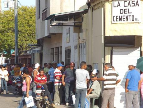 La cola venezolana II La cola venezolana II