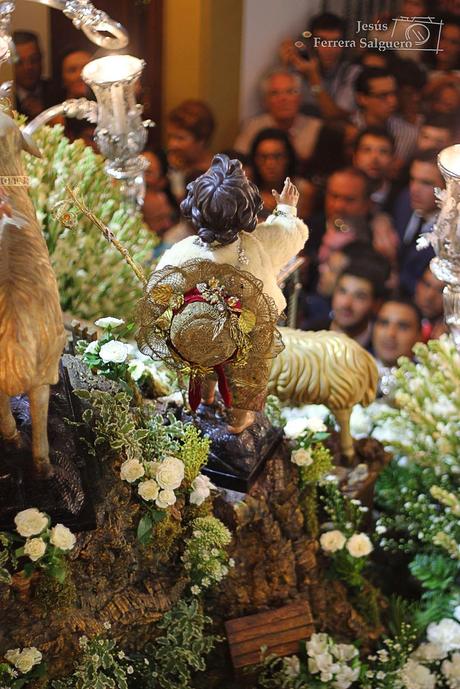 Galería fotográfica de la procesión de la Divina Pastora de Cantillana (II)