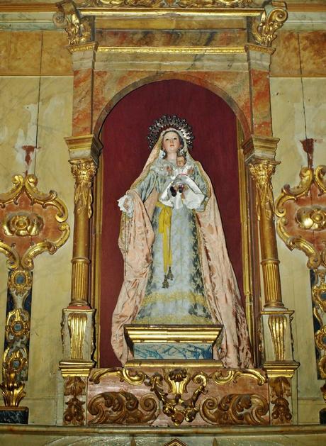 La Iglesia de San Hermenegildo (6): Altar de la Virgen.