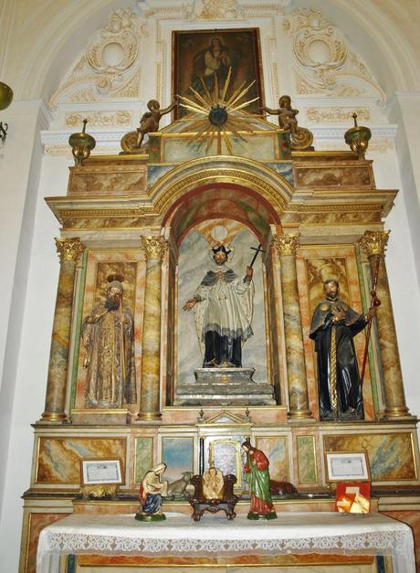 La Iglesia de San Hermenegildo (4): Altar de San Juan Nepomuceno.
