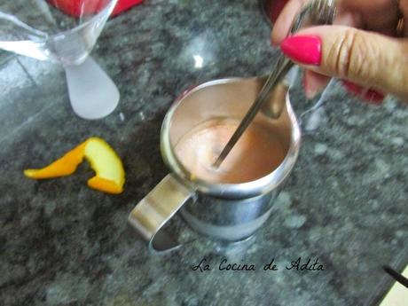 COCTEL DE FRUTAS NATURALES, CON TAPA DE MELON CON JAMON COCTEL DE FRUTAS NATURALES, CON TAPA DE MELON CON JAMON