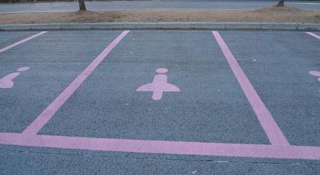 Las coreanas no saben aparcar su coche parking1