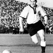 Helmut Rahn, bigoleador en la final {focus_keyword} Y el fútbol habló alemán (por primera vez) 1954 helmut rahn
