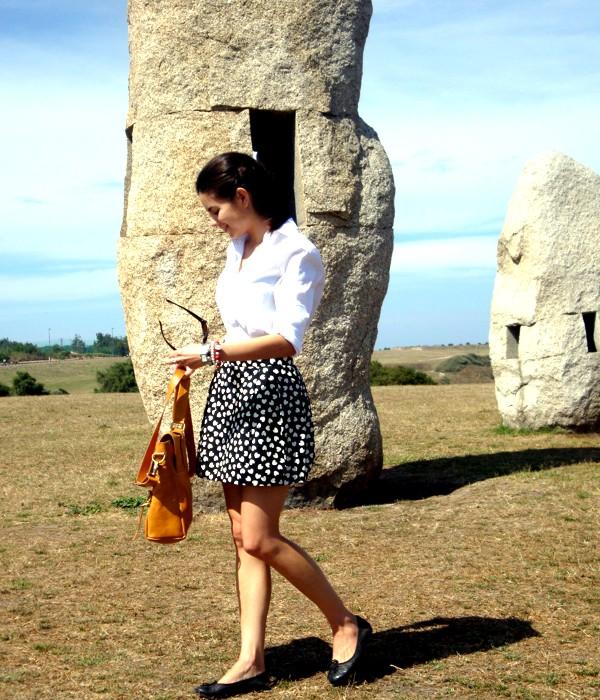 Walking around stonehenge