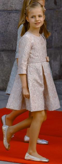 Su Alteza Real la Princesa de Asturias doña Leonor Leonor1-487x1280