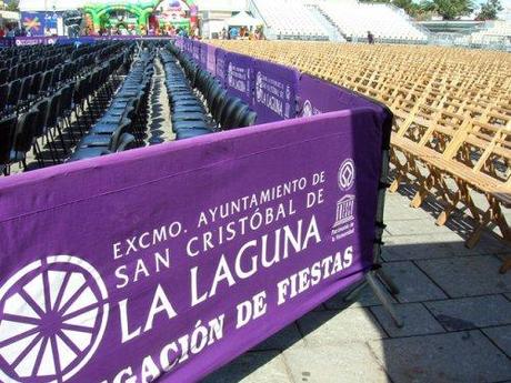 Ciudadanos de primera fila Varias filas reservadas en las fiestas del Cristo de 2010.