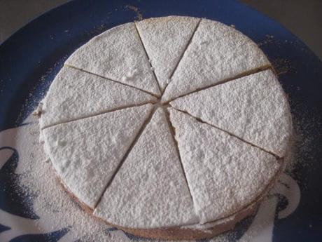 TARTA MOUSSE DE CREMA GANACHE CON PASTA AZUCARADA TARTA MOUSSE DE CREMA GANACHE CON PASTA AZUCARADA