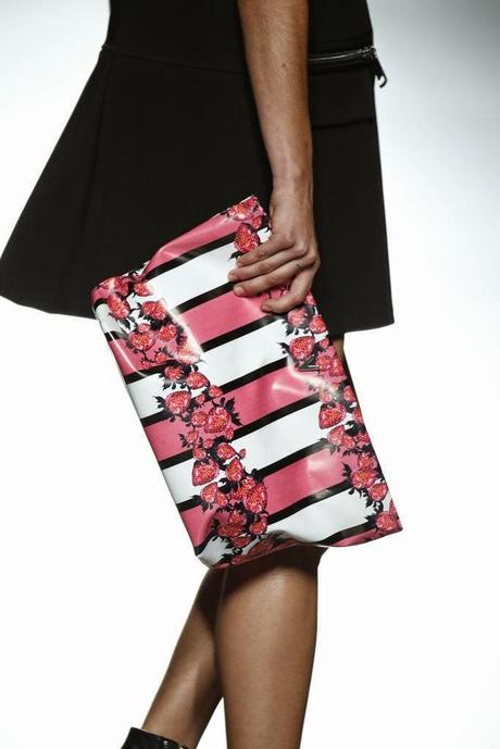 A girl named Álex la nueva colección de Juan Vidal A girl named Álex la nueva colección de Juan Vidal