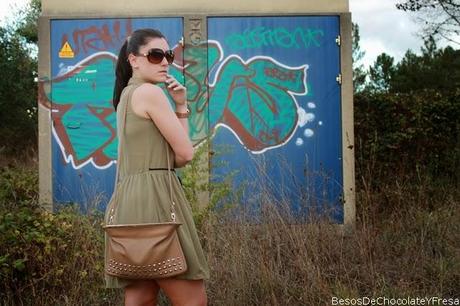 GREEN DRESS GREEN DRESS