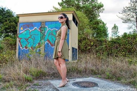 GREEN DRESS GREEN DRESS