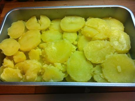 Patatas Gratinadas Al Estilo De Saboya (Tartiflette Au Reblochon)