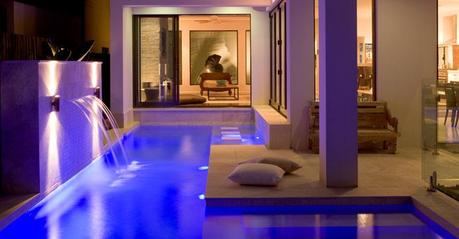 Tendencias en decoración. Piscinas de diseño minimalista. piscinasenelpatiointerior007