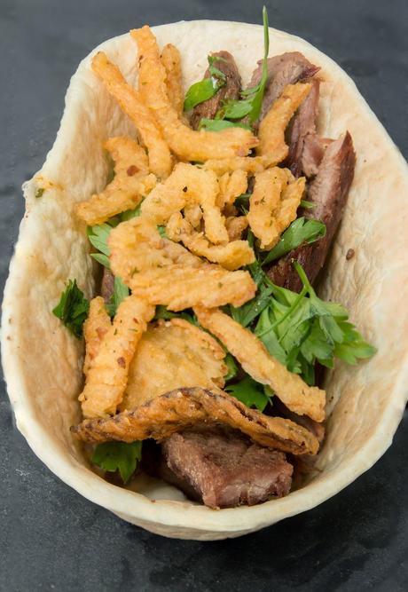Tacos de ternera con cebolla frita Tacos de ternera con cebolla frita