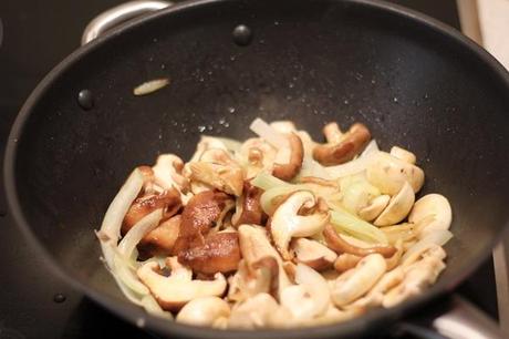 Fideos de soja con wok de pollo y setas shitake receta-fideos-chinos