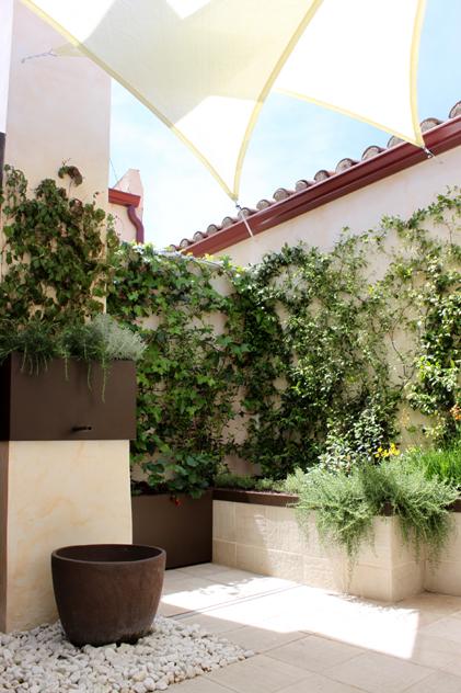vela en jardin 5 ideas para decorar tu terraza con estilo y sin mucho presupuesto