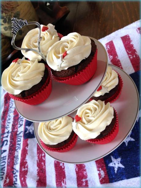 Chicago Cupcakes de Chocolate con Buttercream de Sirope de Arce. Cooking in America. Chicago Cupcakes de Chocolate con Buttercream de Sirope de Arce. Cooking in America.