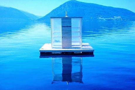 Floating sauna in Norway