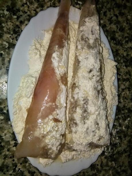 COLAS DE RAPE EN SALSA COLAS DE RAPE EN SALSA