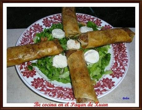 Ensalada con rollitos de pollo y verduras