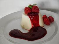 Panna Cotta con crema de frambuesa