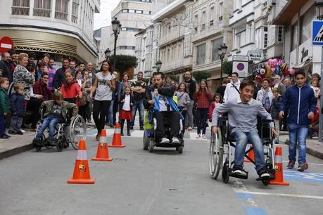 Working Wheels seduce a Lalín Carrera de obstáculos en silla de ruedas