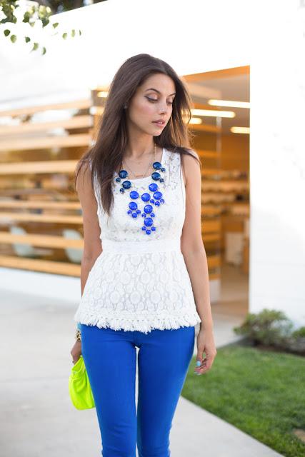 HOT CURVES. La magia de las blusas PEPLUM HOT CURVES. La magia de las blusas PEPLUM