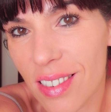 Maybelline Colour Elixir: Color e hidratación (Review y Swatches en labios) Maybelline Colour Elixir: Color e hidratación (Review y Swatches en labios)