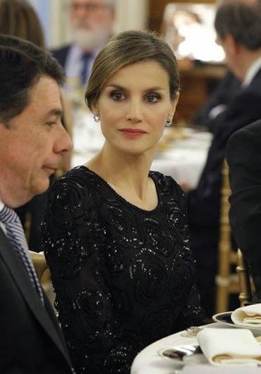Dña. Letizia en Nueva York. Una reina que adora los bordados Dña. Letizia en Nueva York. Una reina que adora los bordados