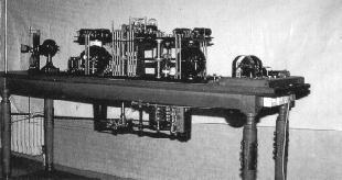 1903: Un español patenta el mando a distancia. Imagen del telekino