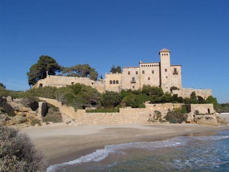 Nos vamos de viaje con Lorena Y Fran?? Castillo Tamarit