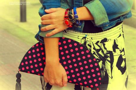 Pantalón fluido flores Pantalón fluido flores